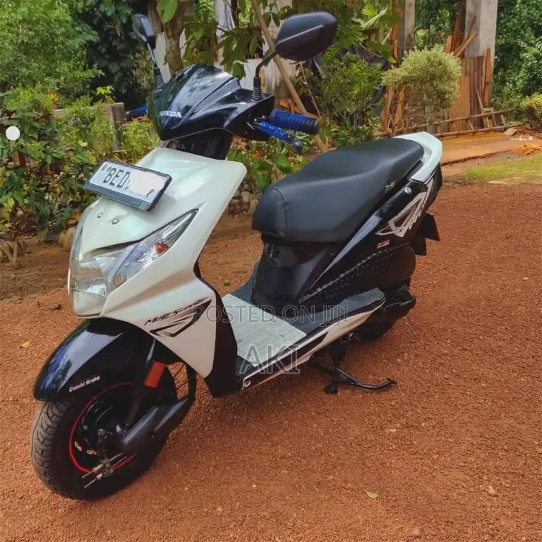 Honda Dio 2016 Motorbike (Used)