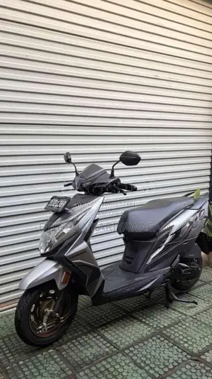 Honda Dio 2025 Motorbike (Used)