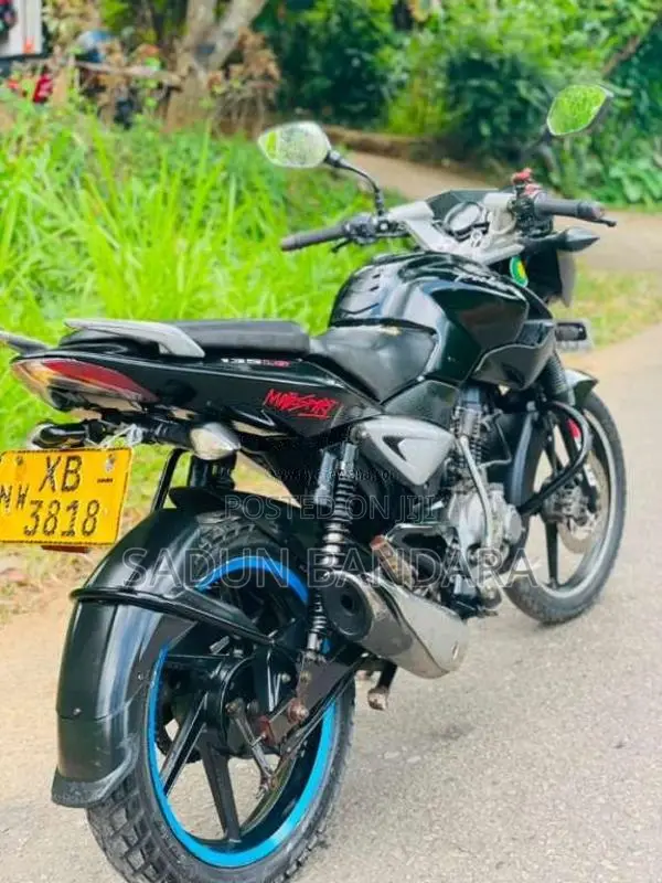 Bajaj Pulsar 2012 Motorbike (Used)