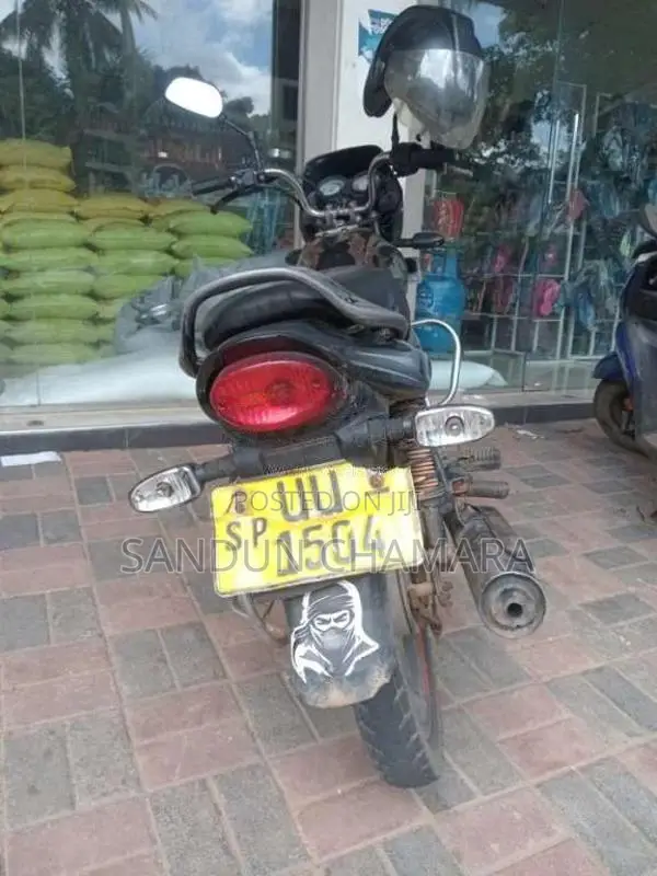 Bajaj Platina 2008 Motorbike (Used)