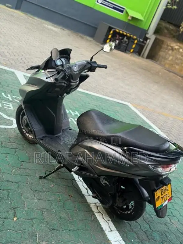 Suzuki Burgman 2019 Motorbike (Used)
