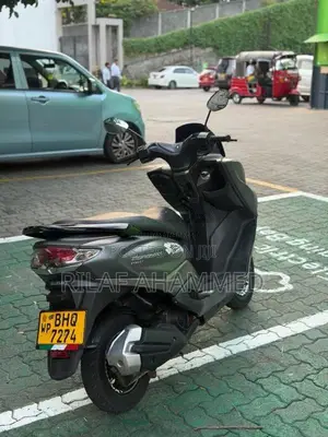 Suzuki Burgman 2019 Motorbike (Used)