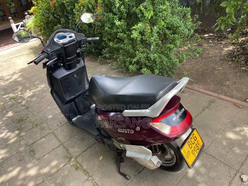 Mahindra Gusto 2015 Motorbike (Used)