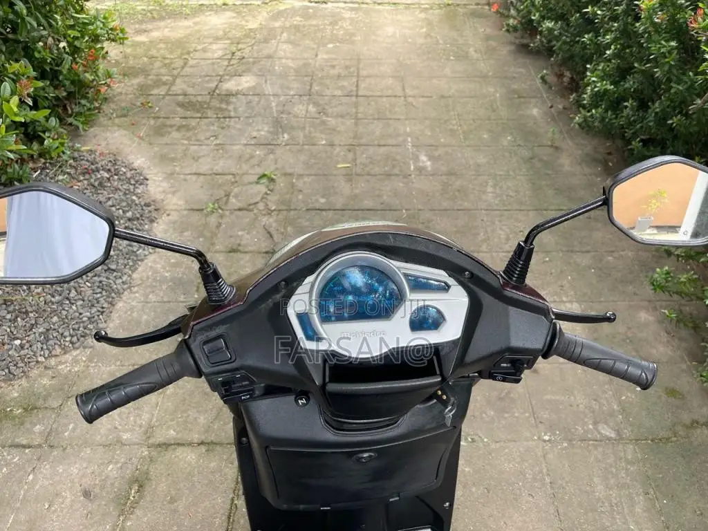 Mahindra Gusto 2015 Motorbike (Used)