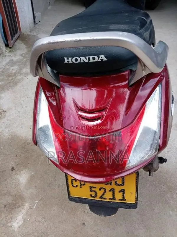 Honda Activa 2018 Motorbike (Used)