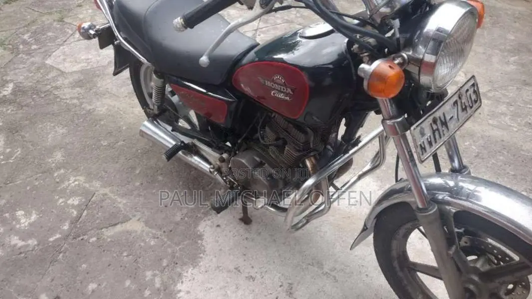 Honda CM Custom 1999 Motorbike (Used)