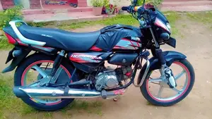 Hero Deluxe 2016 Motorbike (Used)