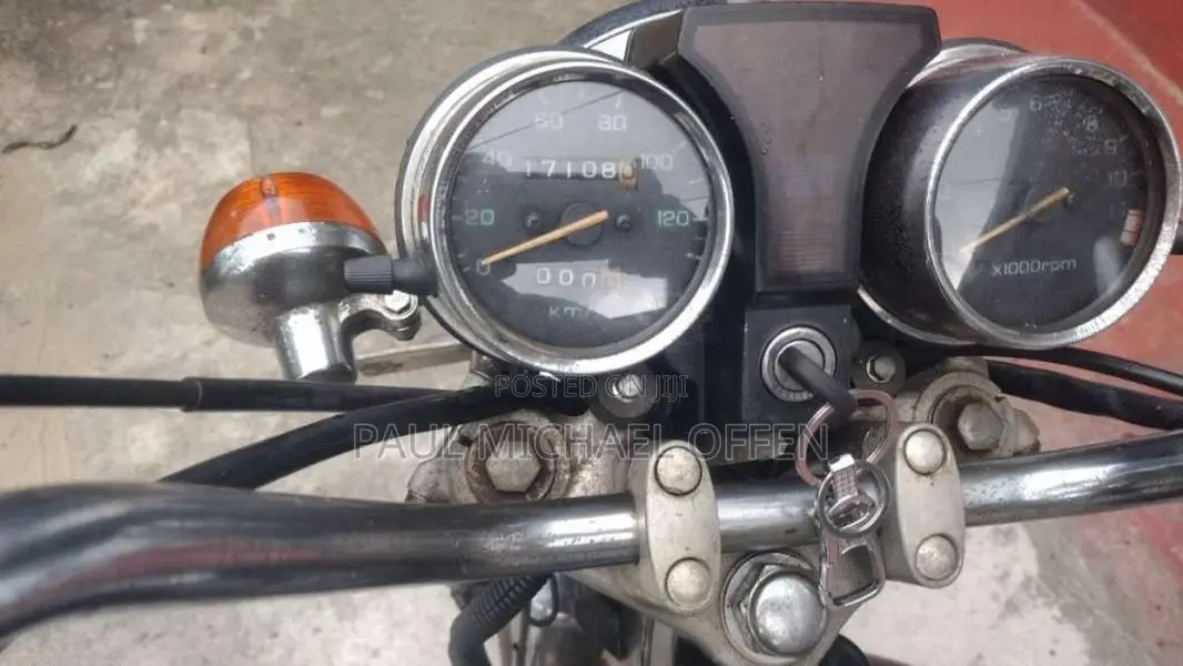 Honda CM Custom 1999 Motorbike (Used)