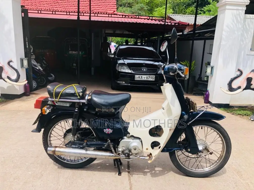 Honda Super Cub 2004 Motorbike (Used)
