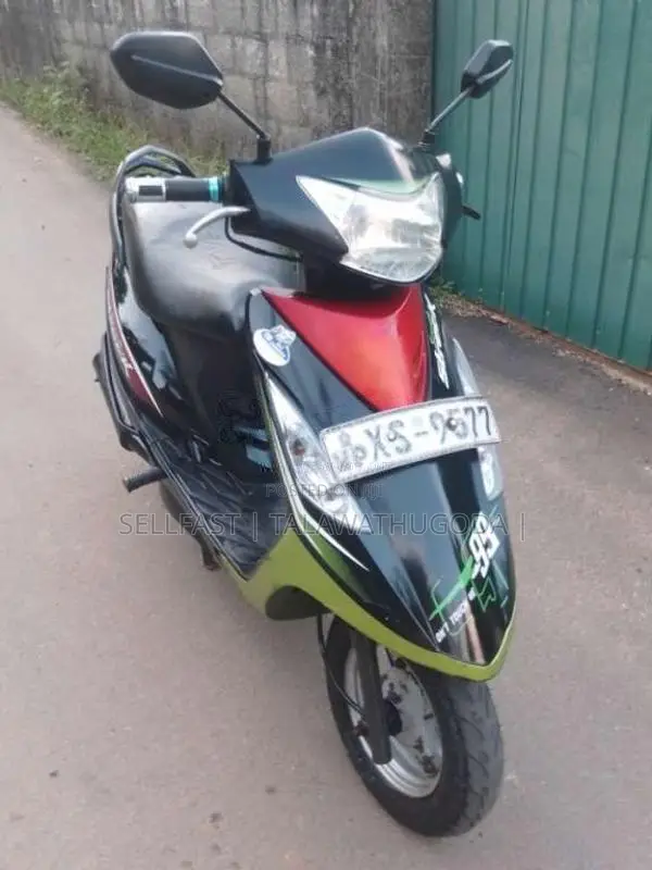 TVS Scooty Streak 2012 Motorbike (Used)