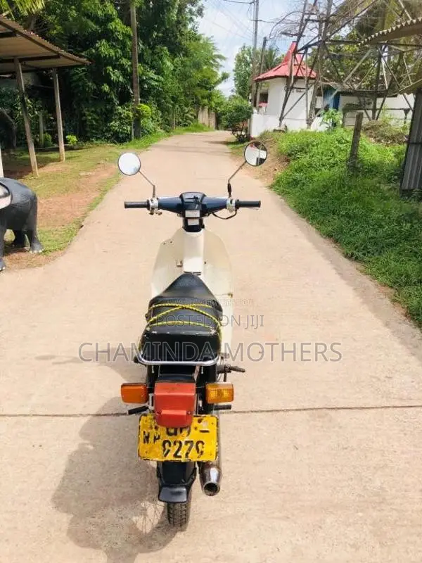 Honda Super Cub 2004 Motorbike (Used)