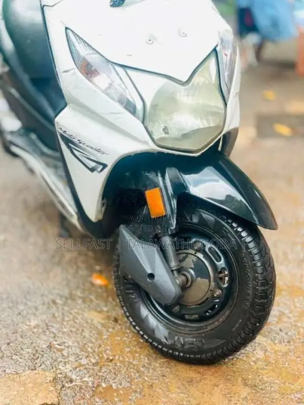 Honda DIO 2015 Motorbike (Used)
