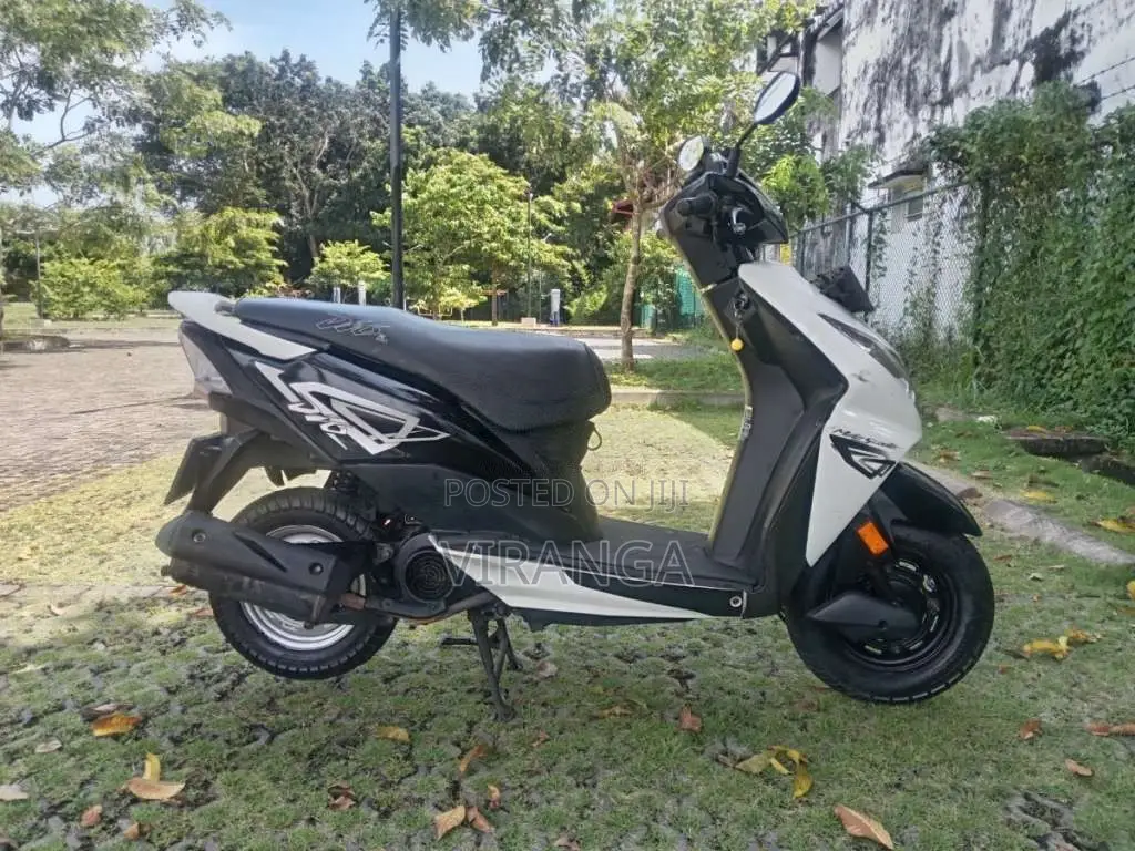 Honda Dio 2014 Motorbike (Used)