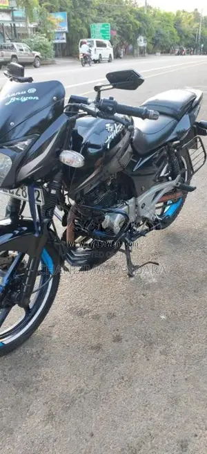 Bajaj Pulsar 180 2016 Motorbike (Used)