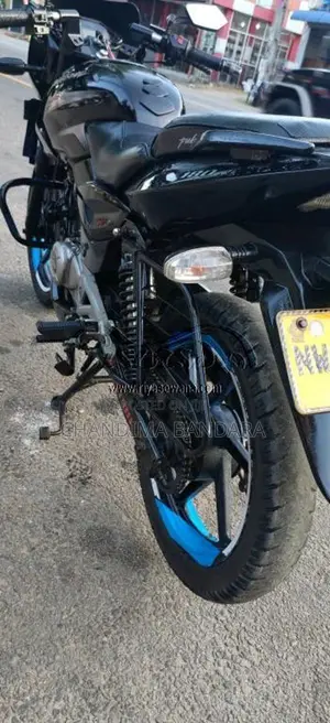 Bajaj Pulsar 180 2016 Motorbike (Used)