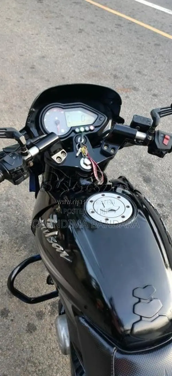Bajaj Pulsar 180 2016 Motorbike (Used)