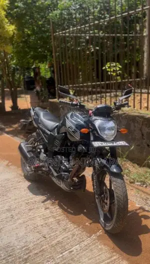 Yamaha FZ-16 2010 Motorbike (Used)