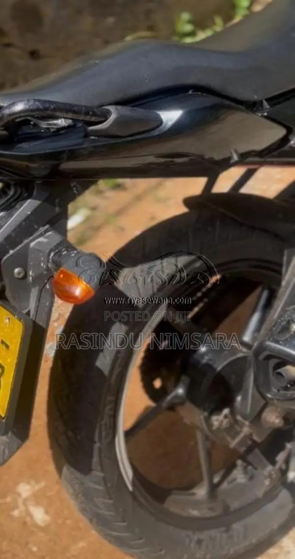 Yamaha FZ-16 2010 Motorbike (Used)