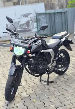 Yamaha Fz Version 2 2018 Motorbike (Used)