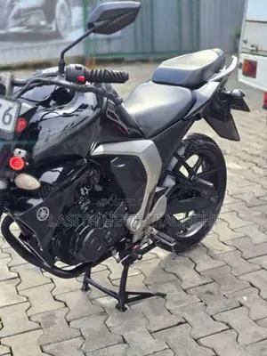 Yamaha Fz Version 2 2018 Motorbike (Used)