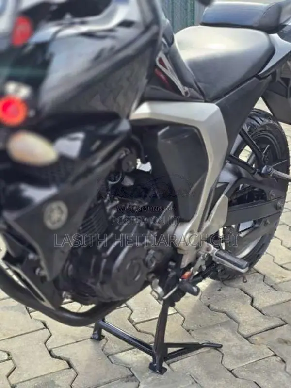 Yamaha Fz Version 2 2018 Motorbike (Used)