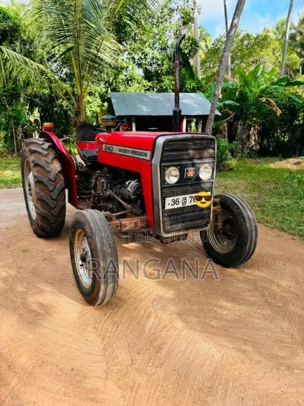 Massey-Ferguson 240 1990 Tractor (Used)