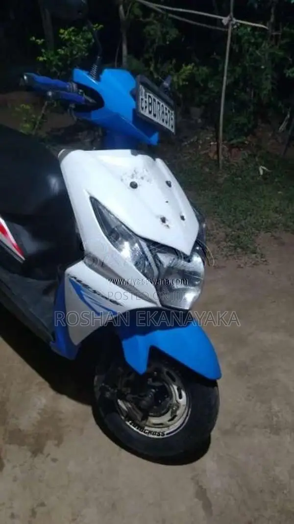 Honda Dio 2016 Motorbike (Used)