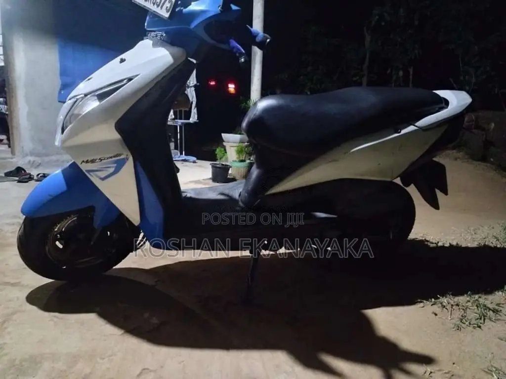 Honda Dio 2016 Motorbike (Used)