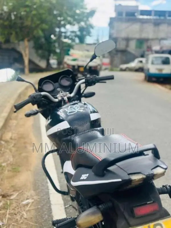 Bajaj Pulsar 180 2006 Motorbike (Used)