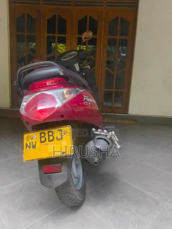 Hero Pleasure 2015 Motorbike (Used)