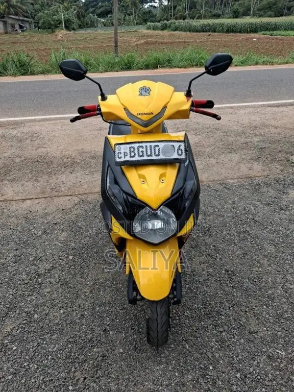 Honda Dio 2018 Motorbike (Used)