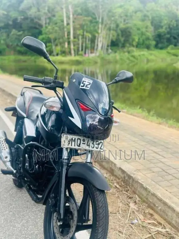 Bajaj Pulsar 180 2006 Motorbike (Used)
