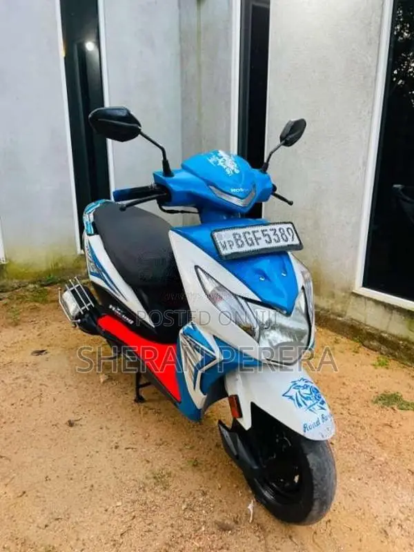 Honda Dio 2018 Motorbike (Used)
