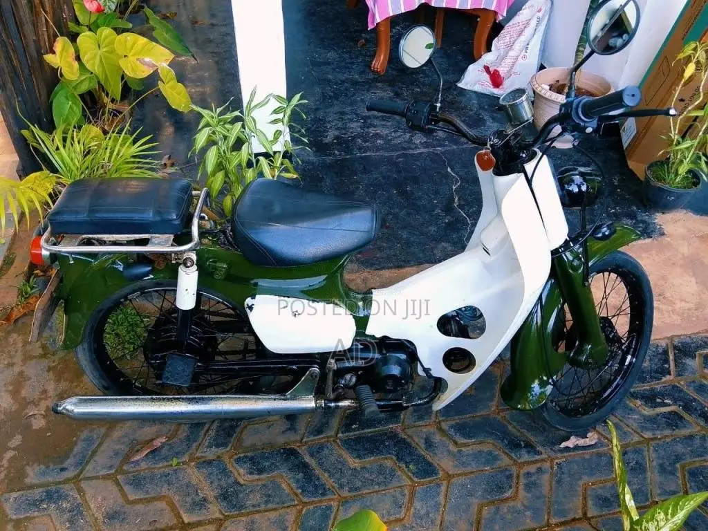 Honda Super Cub JapanScooty 2009 Motorbike (Used)