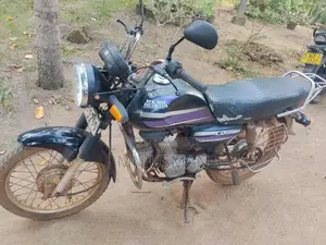 Hero-Honda Dawn 2011 Motorbike (Used)