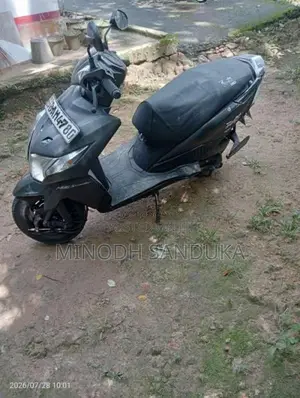 Honda Dio 2014 motorcycle (Used)