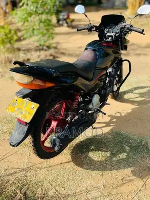 Hero-Honda CBZ 2009 Motorbike (Used)