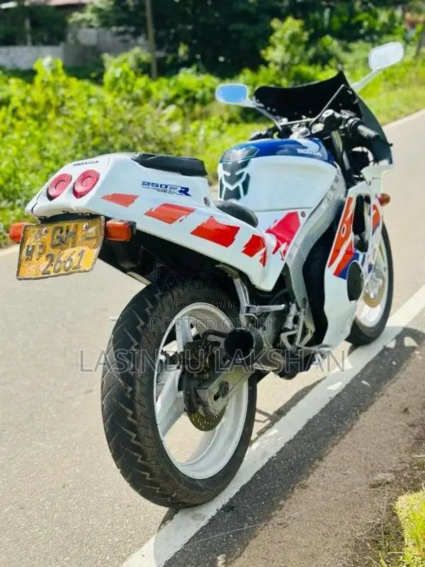 Honda CBR 2001 Motorbike (Used)