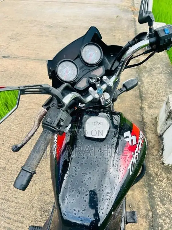 Bajaj Discover 2011 Motorbike (Used)
