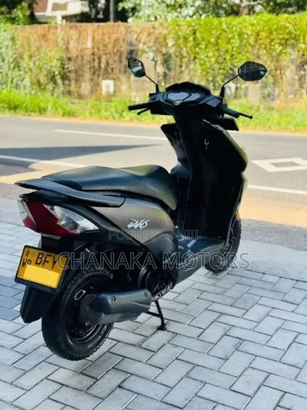 Honda Dio 2017 Motorbike (Used)