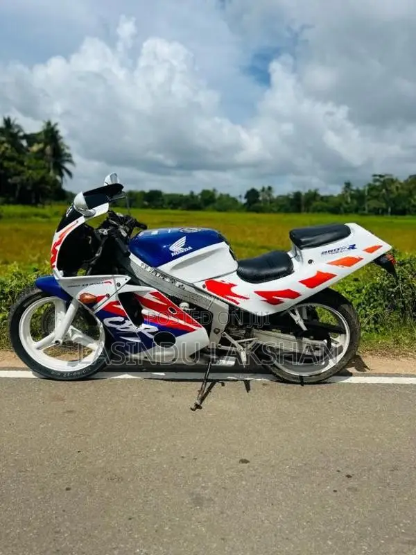 Honda CBR 2001 Motorbike (Used)