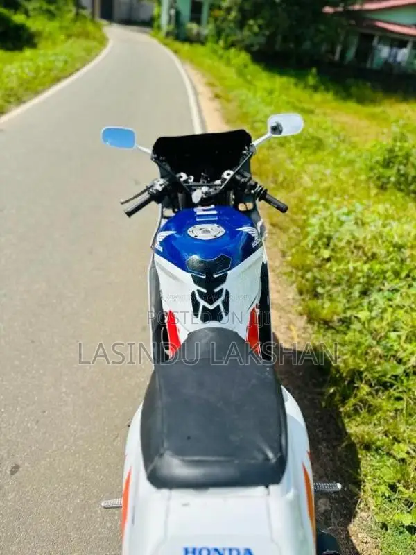 Honda CBR 2001 Motorbike (Used)