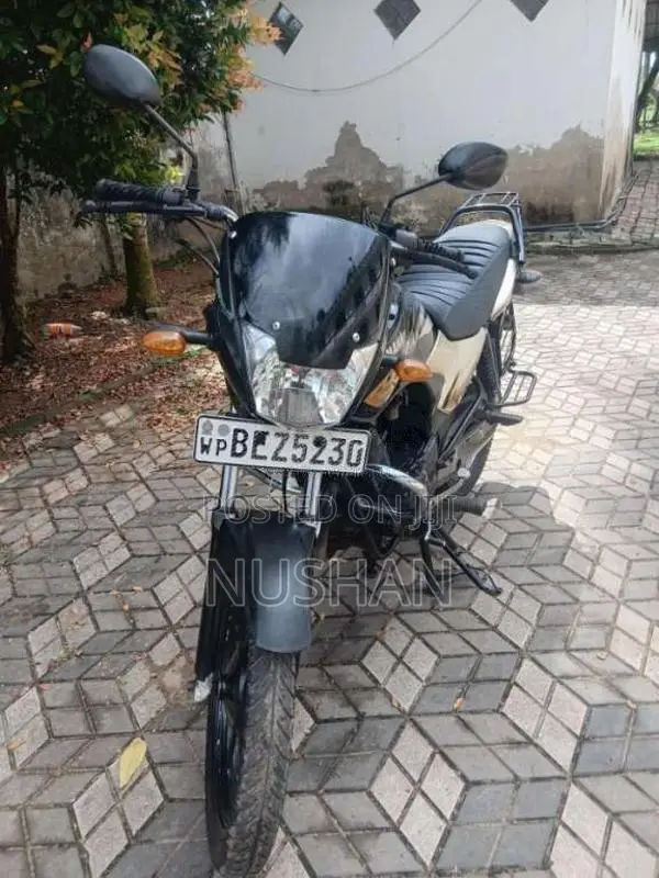 Yamaha YBR 2015 Motorbike (Used)