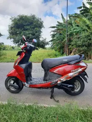 Hero Pleasure 2015 Motorbike (Used)