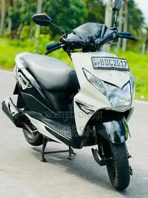 Honda Dio 2015 Motorbike (Used)