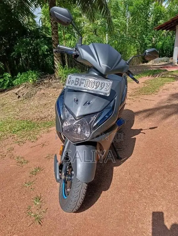 Honda Dio 2017 Motorbike (Used)