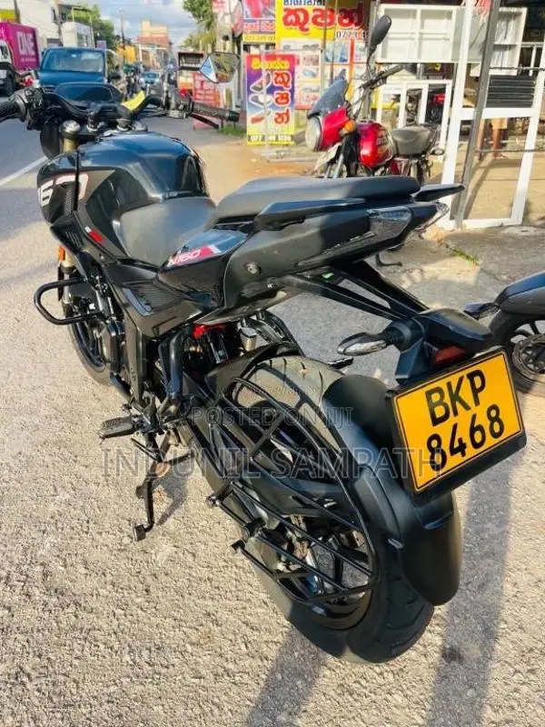 Bajaj Pulsar N160 2026 Motorbike (Used)