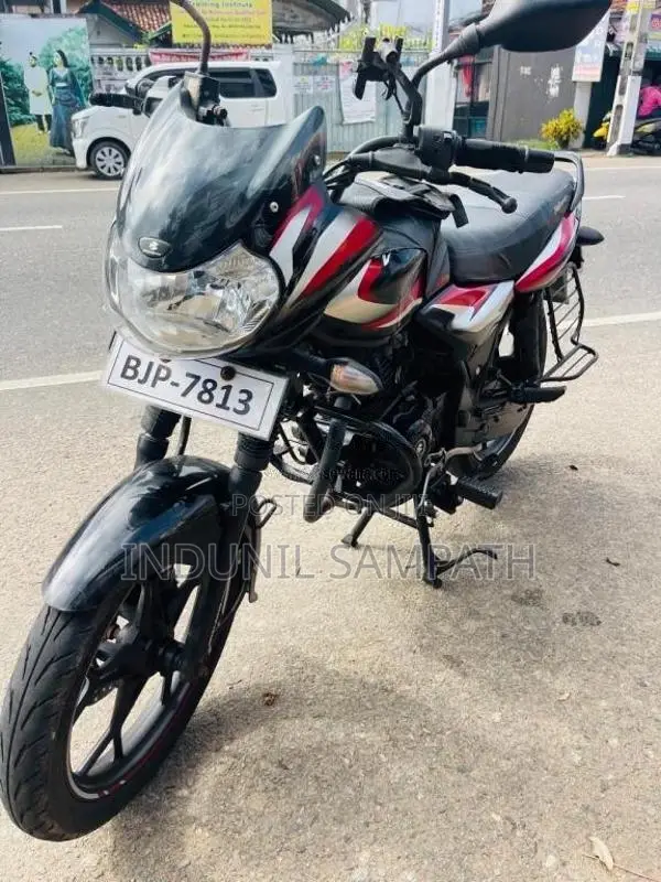 Bajaj Discover 125 2025 Motorbike (Used)