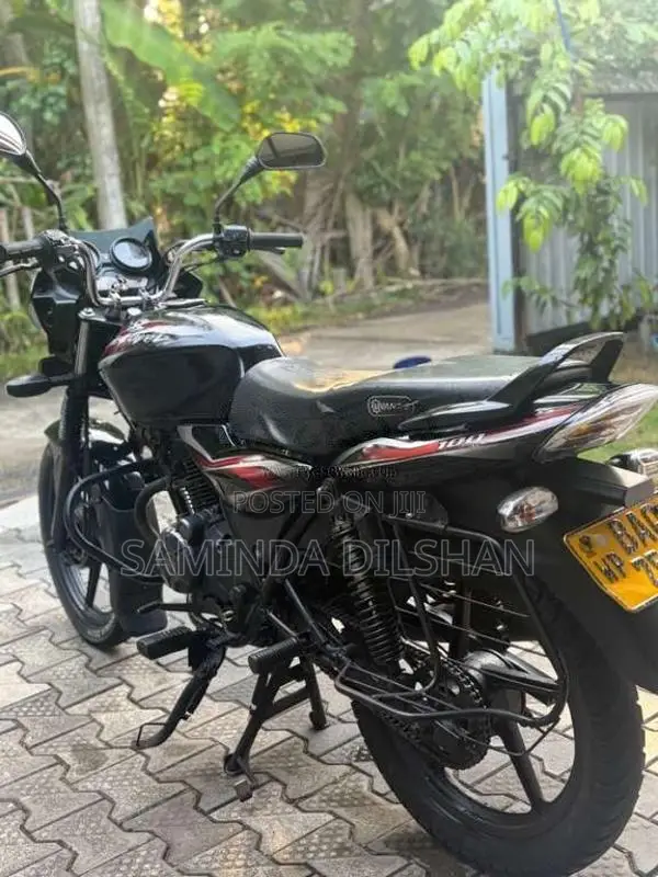 Bajaj Discover 100 2013 Motorbike (Used)