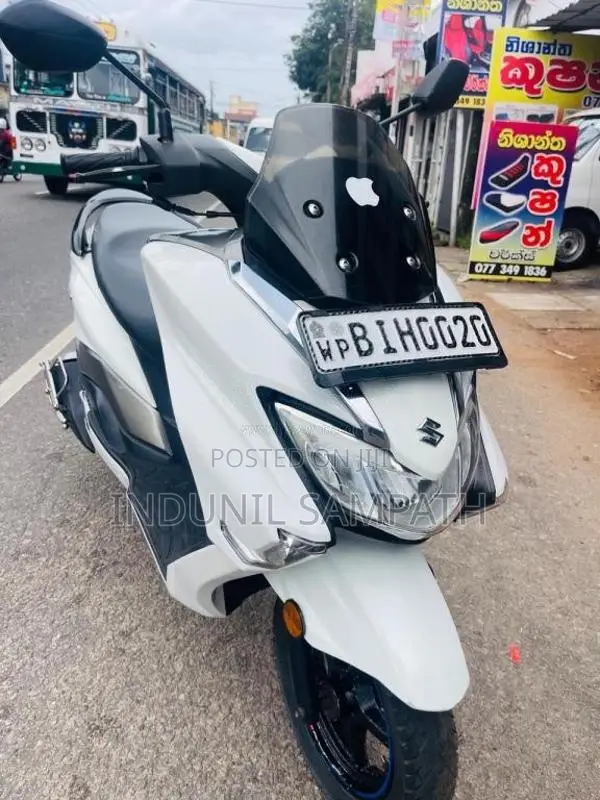 Suzuki Burgman 2019 Motorbike (Used)